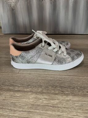 Guess Women’s Loven Sneakers Glitter